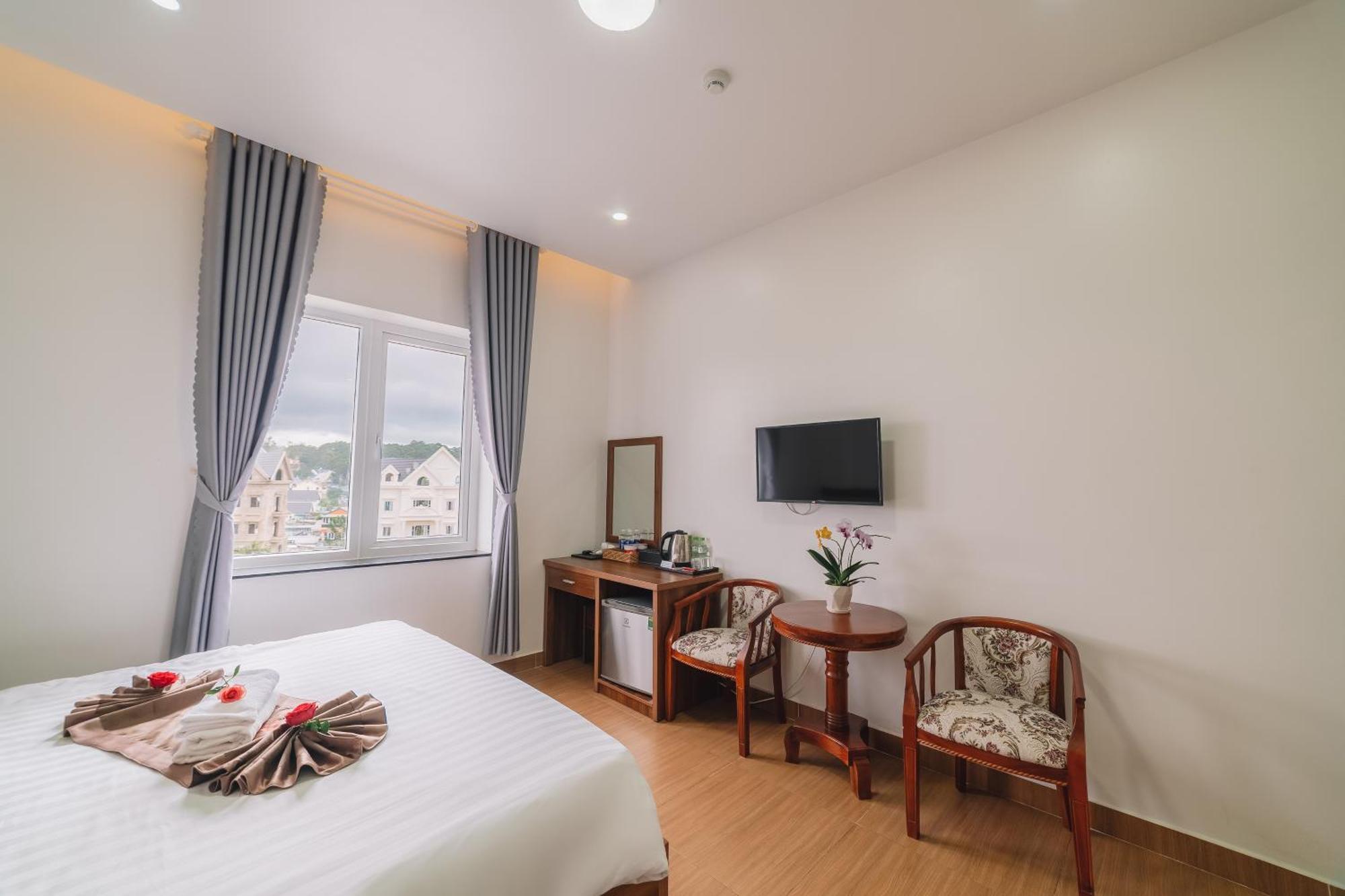 Anh Duc Hotel Da Lat City Esterno foto